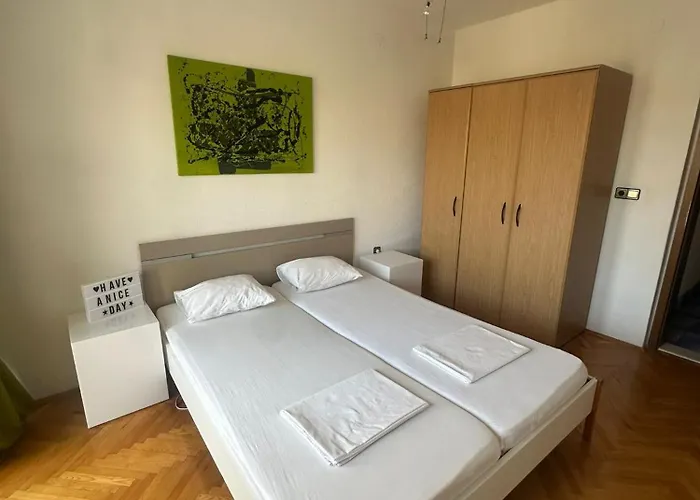 Seven Kastel Stari Appartamento *